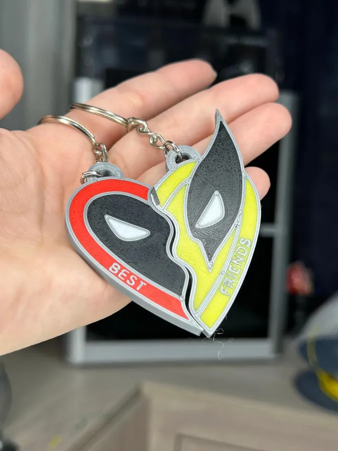 Llaveros temáticos impresos en 3D y pintados